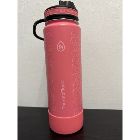 Thermoflask Bottle with Flip Up Straw Lid 24oz 700ml Pink Color NO STRAW - Picture 1 of 5